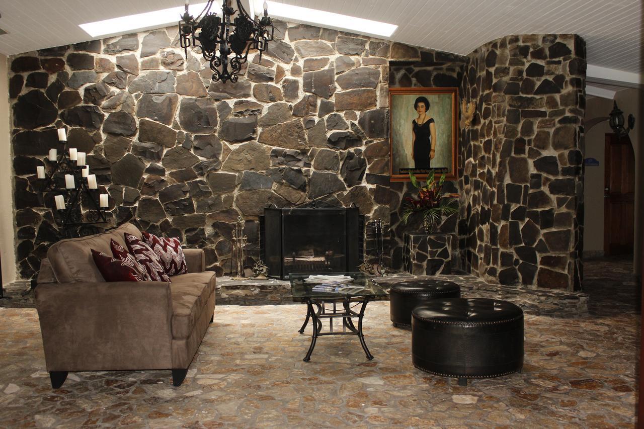 Crater Valley Boutique Hotel El Valle de Anton Bagian luar foto